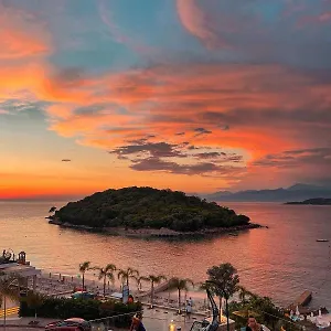 Earta & Leo Apartamento Ksamil